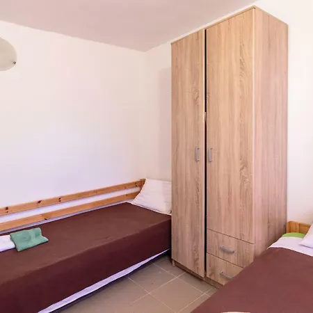 Apartment Lana Rukavac (Vis)